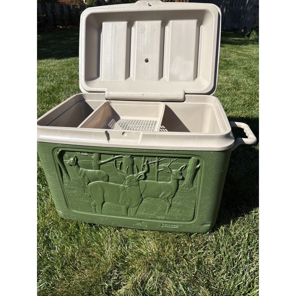 Vintage 1992 Rubbermaid 12 Gal Cooler DEER SCENE Green Ice Chest W/ TRAY